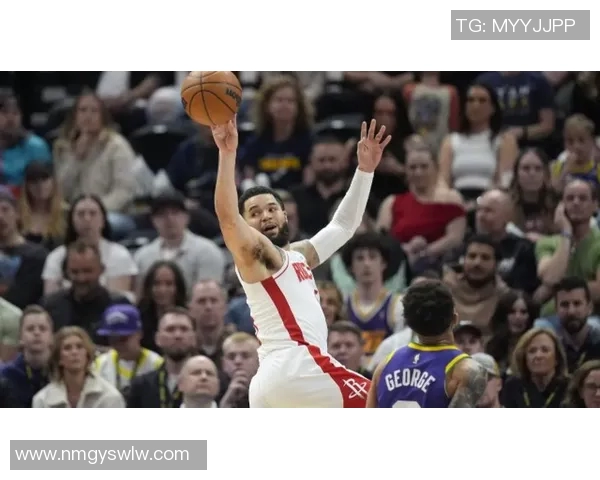 2016-17赛季火箭与爵士对决回顾：精彩瞬间与战术分析