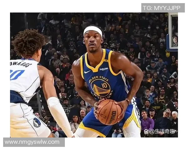 2015年NBA季后赛勇士与小牛的精彩对决回顾与分析