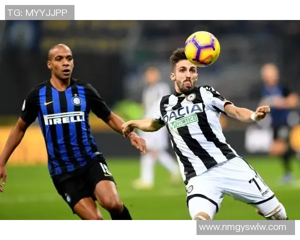 拿玻里与巴黎的足球对决：激情碰撞与战术较量的巅峰之战