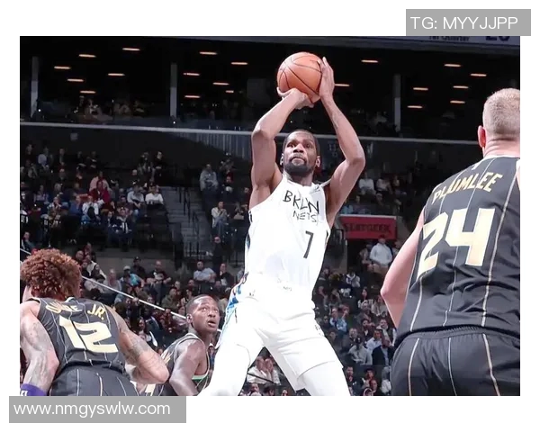 杜兰特在篮网对黄蜂比赛中的精彩表现与数据分析